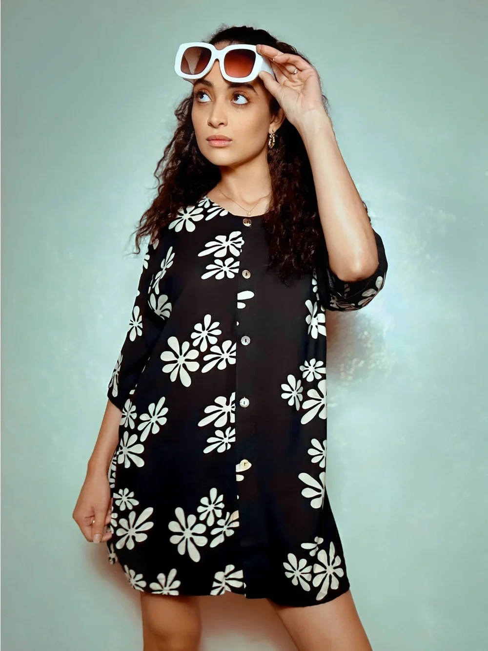 Vintage 80’s Loky Daisy Tunic/top  Size xs/s